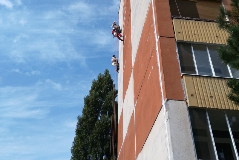 Obnova obvodového plášťa bytového domu, Košice, Čordákova 1, 3