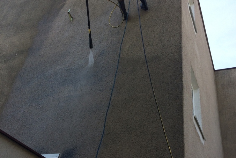 Obnova obvodové plášťa, Košice, Hodonínska 1