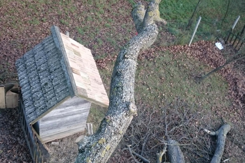 Uzovské Pekľany - pohľad z hora Uzovské Pekľany - pohľad z hora