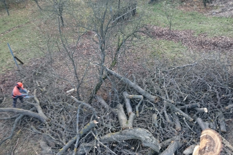 Uzovské Pekľany - pohľad z hora Uzovské Pekľany - pohľad z hora