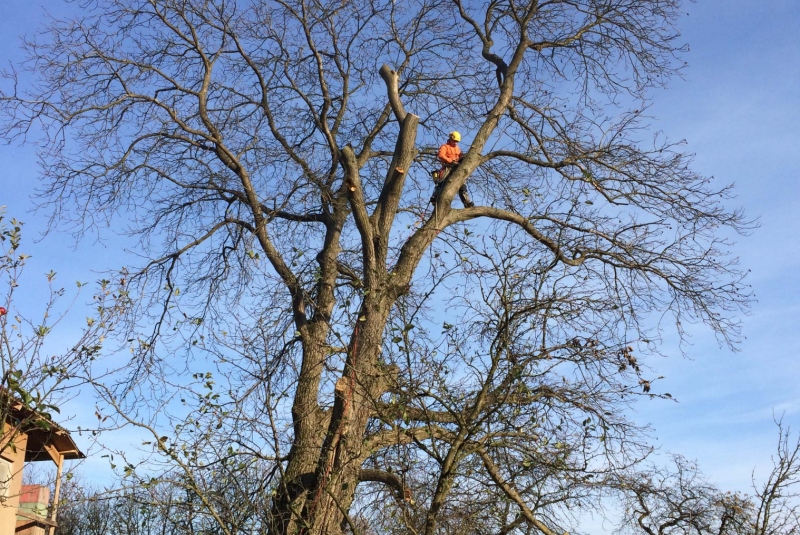Uzovské Pekľany - práca vo výške Uzovské Pekľany - práca vo výške